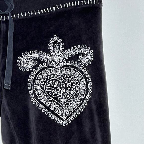 Twisted Heart Y2K Velour Embelished Sweat Pants Black Womens Size M Lounge - Picture 3 of 9